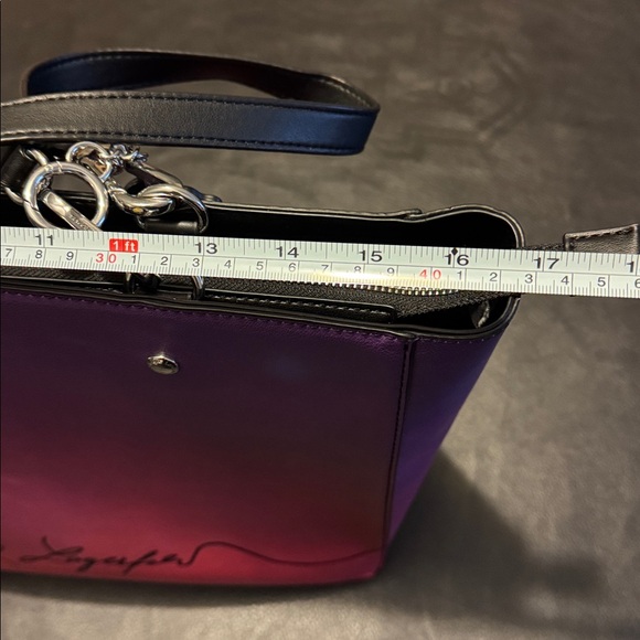 Karl Lagerfeld Paris Zipper Pink/Purple Ombré Tote With Keychain - Picture 15 of 16